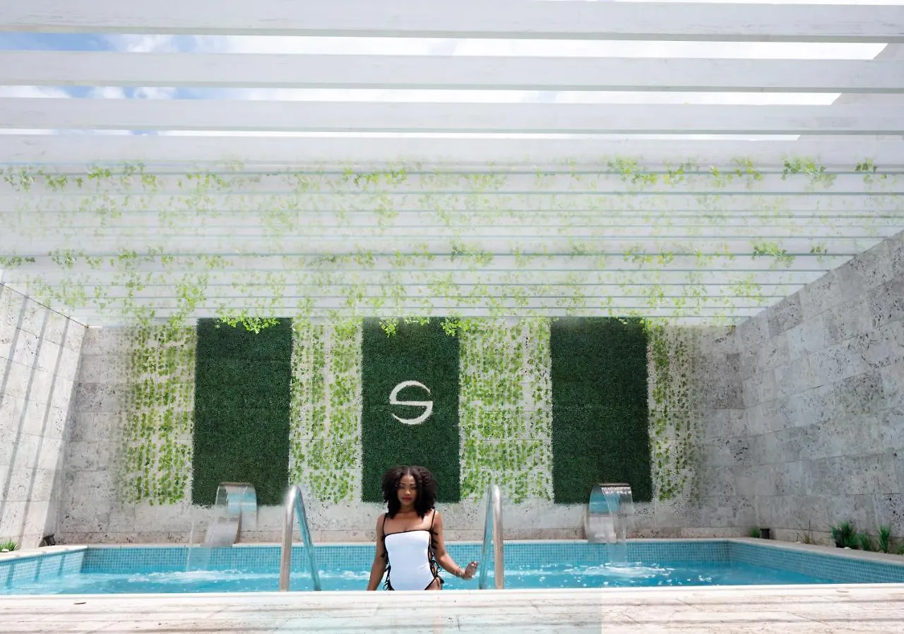 S Hotel Kingston 5*,  Jamaica
