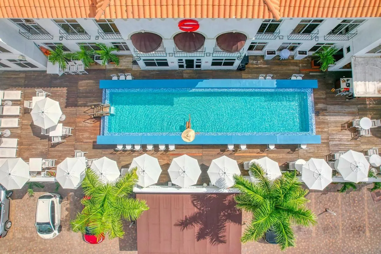 *****  S Hotel Kingston Jamaica