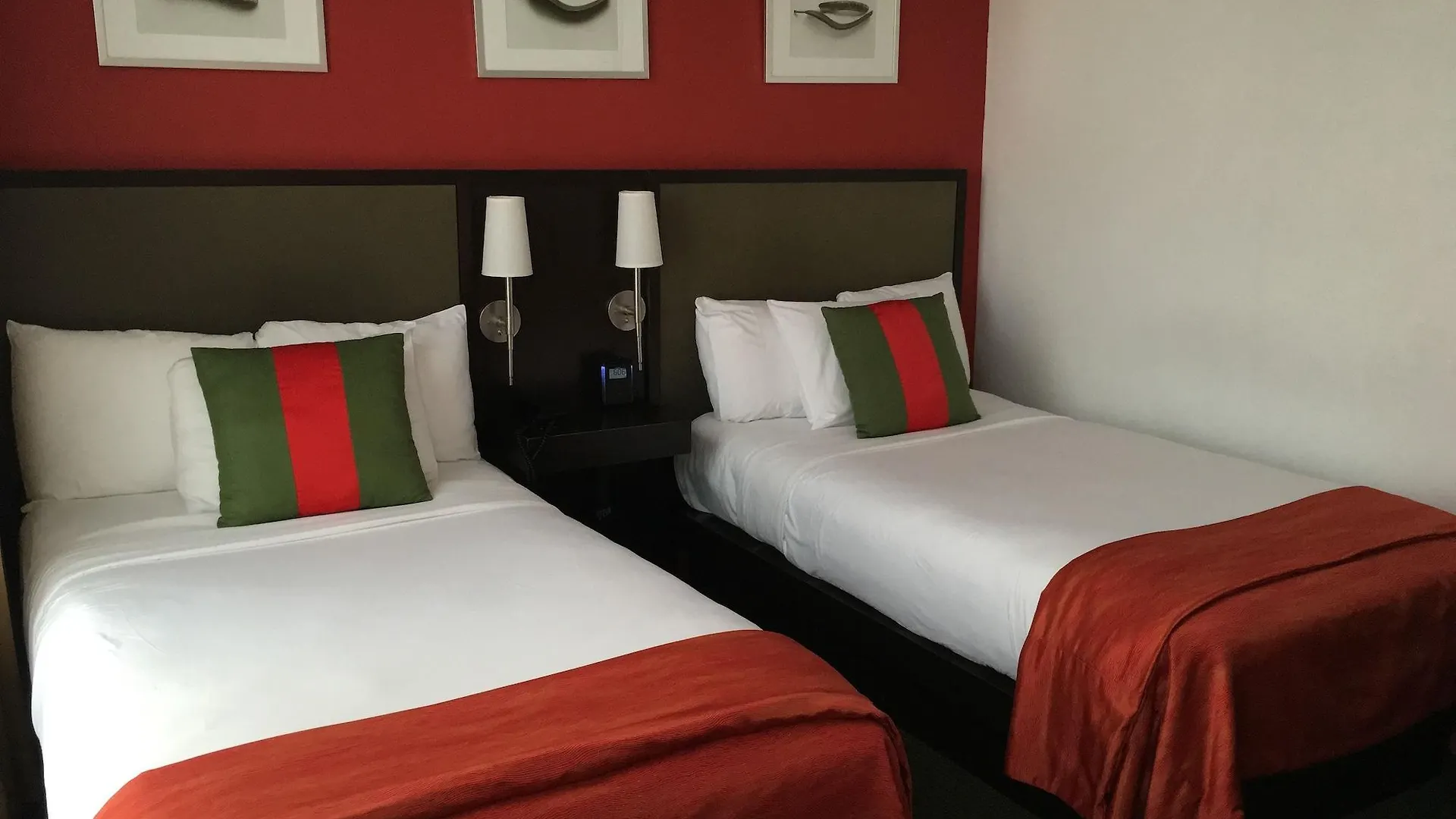 S Hotel Kingston